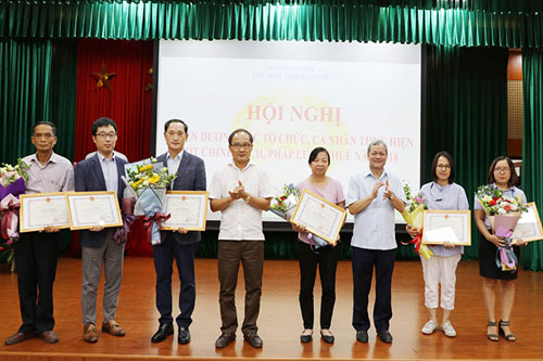 khen thưởng công ty làm tốt nghĩa vụ thuế